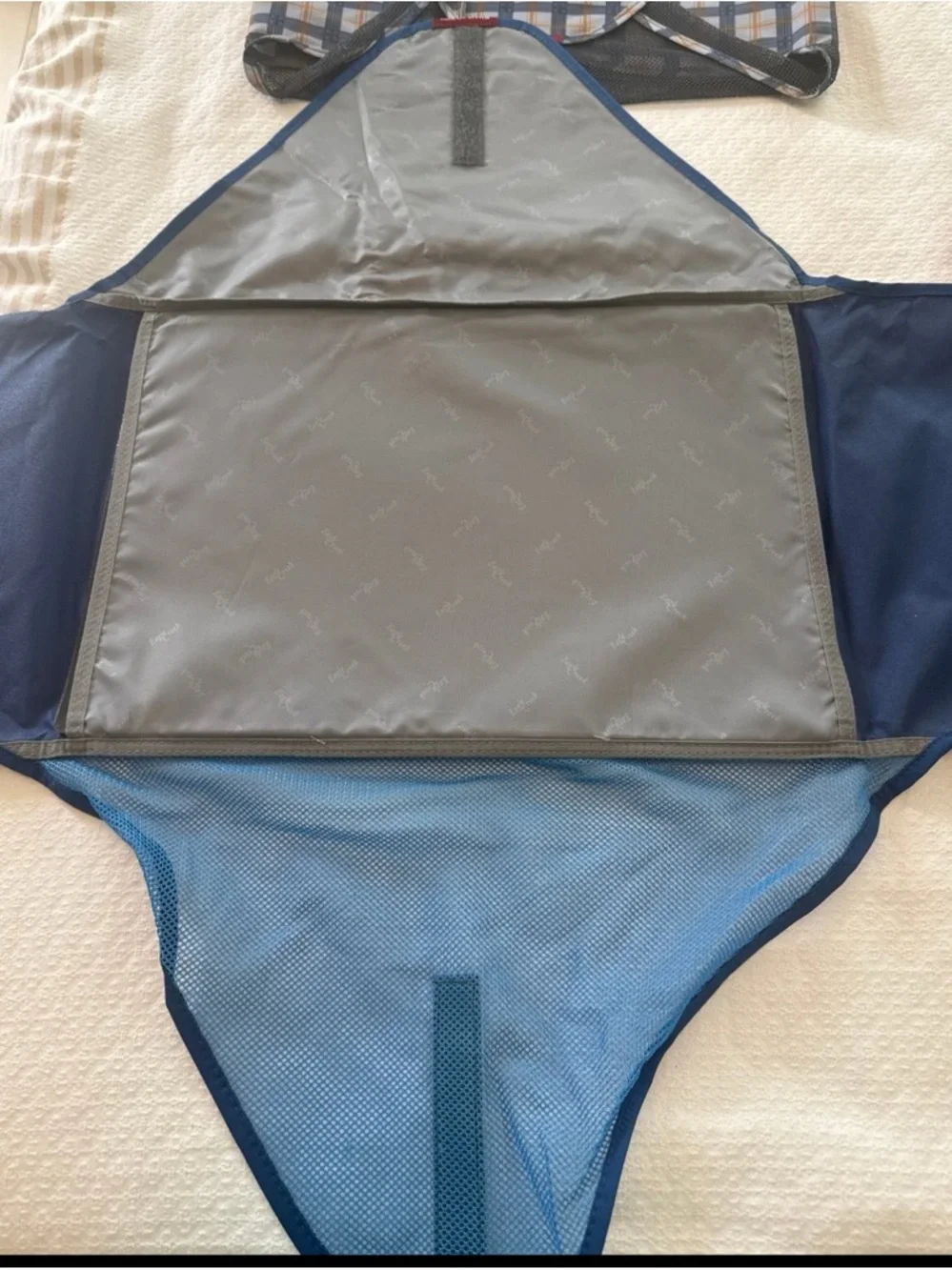 Eagle Creek Pack-It Garment Folder blue new